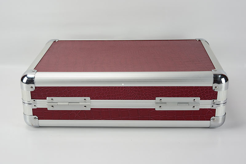Lederne Uhr Carry Case For PUs 42 Uhren mit Kissentragbaren Aluminiumkoffern