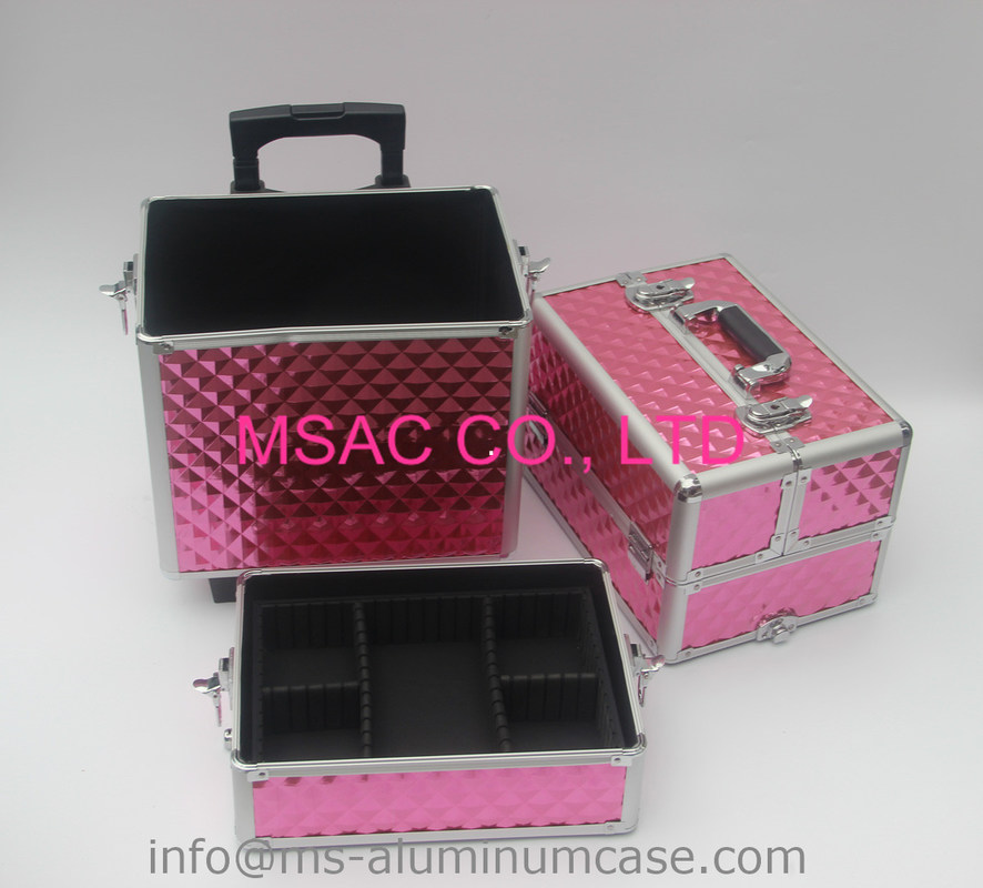 Drei Schichten Aluminiummake-uplaufkatzen-Kasten-mit rosa Farbe